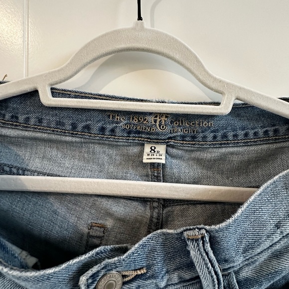 Abercrombie Mom Jeans - Picture 2 of 5